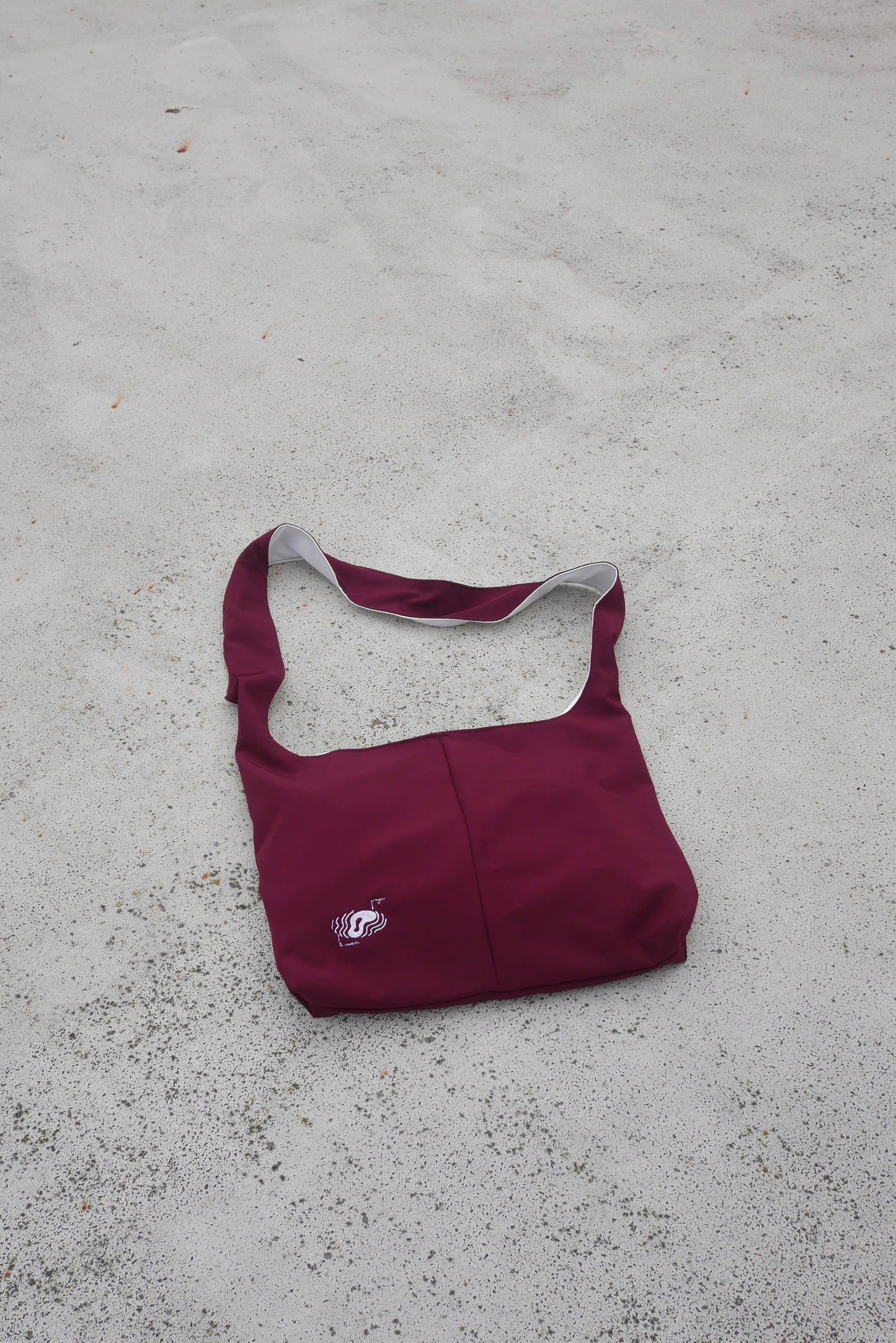8• Sac Bandoulière Bordeaux